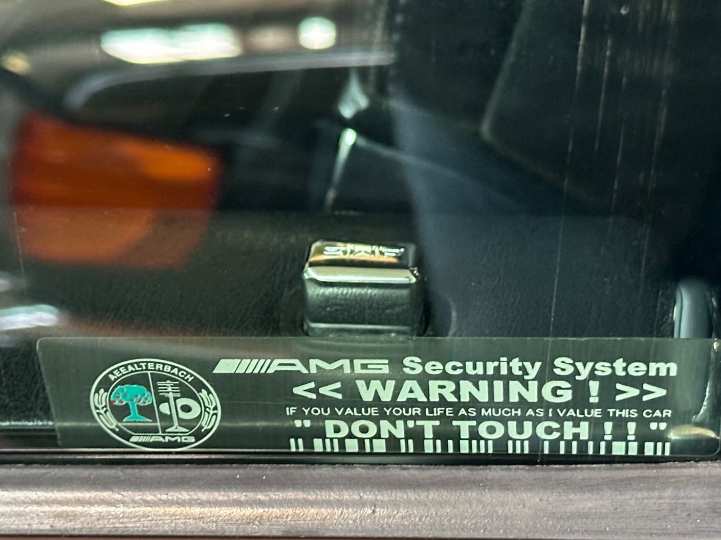 Fahrzeugabbildung Mercedes-Benz SL60 AMG Original 957 TECHNIK 772 OPTIK 415 PANO