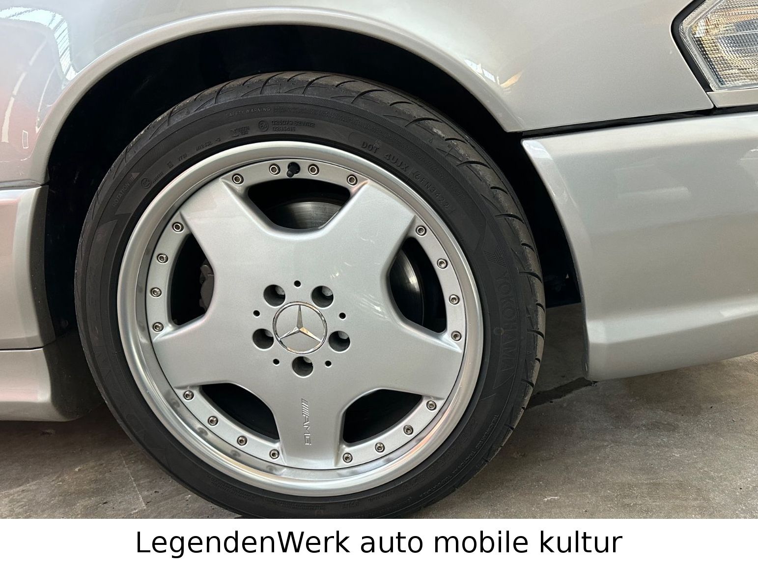 Fahrzeugabbildung Mercedes-Benz SL60 AMG Original 957 TECHNIK 772 OPTIK 415 PANO