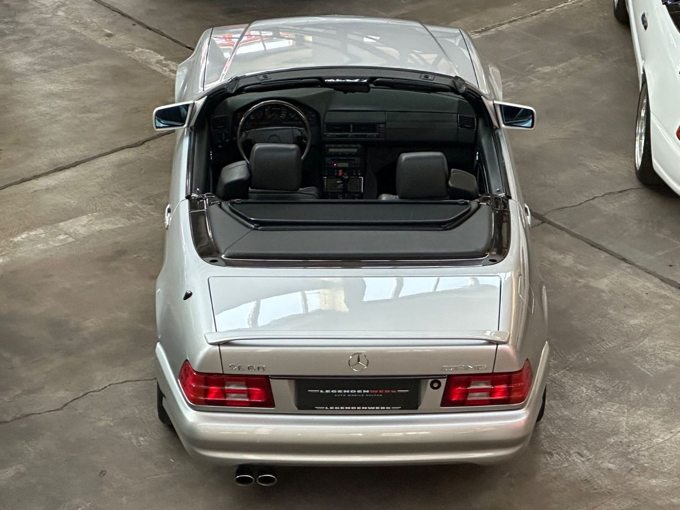 Fahrzeugabbildung Mercedes-Benz SL60 AMG Original 957 TECHNIK 772 OPTIK 415 PANO