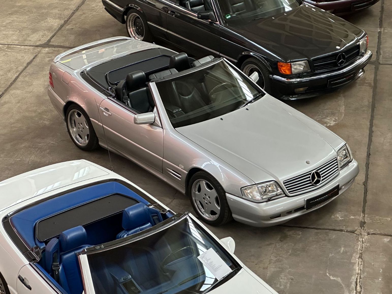 Fahrzeugabbildung Mercedes-Benz SL60 AMG Original 957 TECHNIK 772 OPTIK 415 PANO