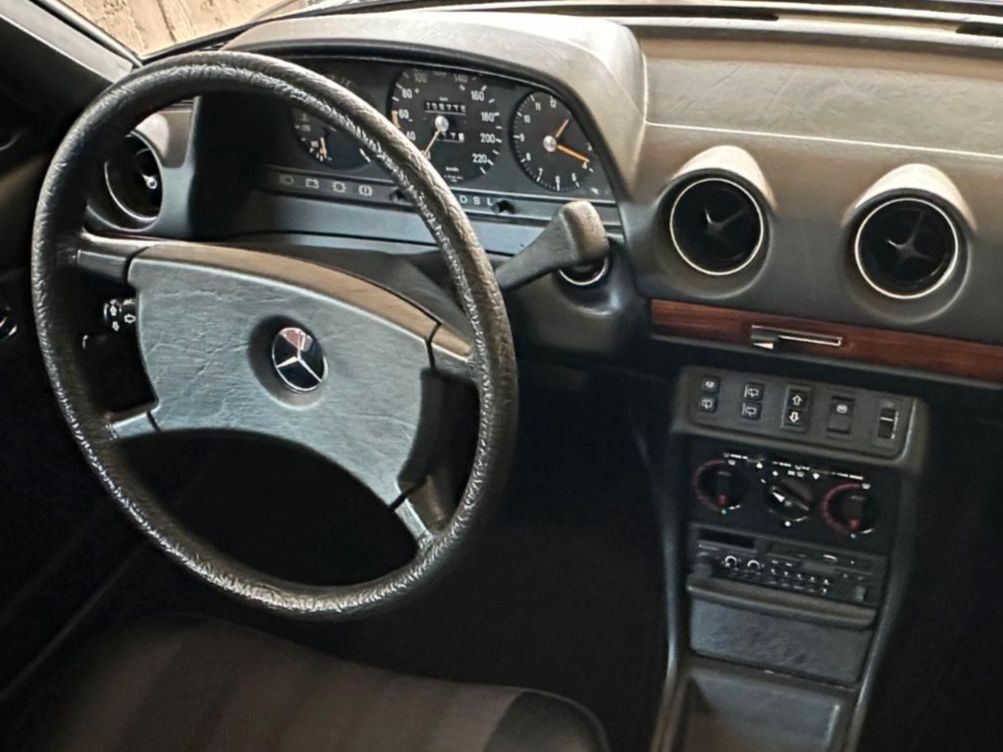 Fahrzeugabbildung Mercedes-Benz 280 TE W S 123 ORIGINAL KM + ZUSTAND  SSD AUTOM.