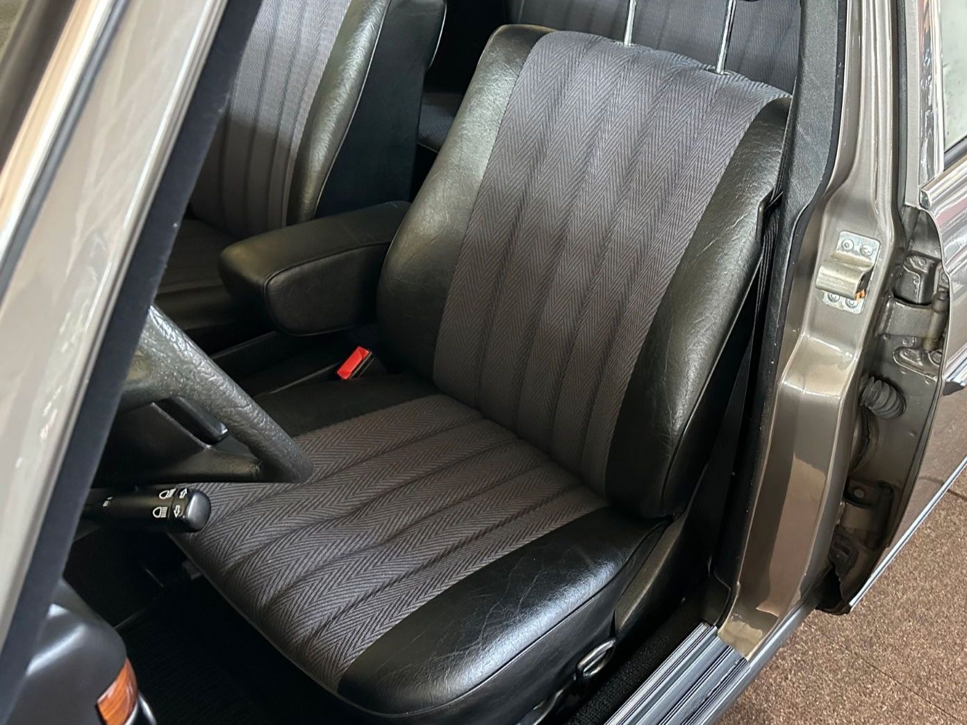Fahrzeugabbildung Mercedes-Benz 280 TE W S 123 ORIGINAL KM + ZUSTAND  SSD AUTOM.
