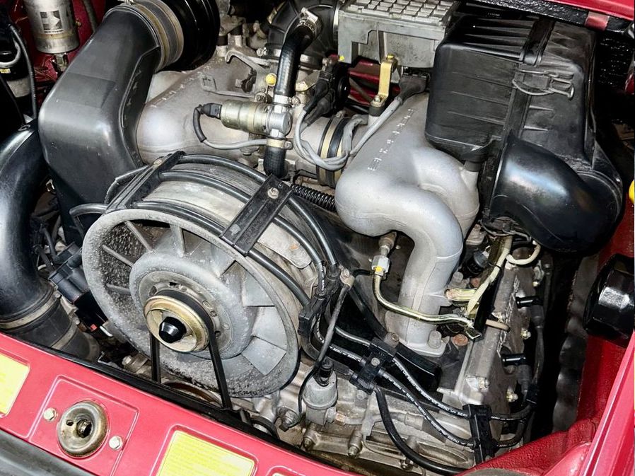 Fahrzeugabbildung Porsche 911 930 G 3.2 G50 BRD C00 Motor revidiert Sports