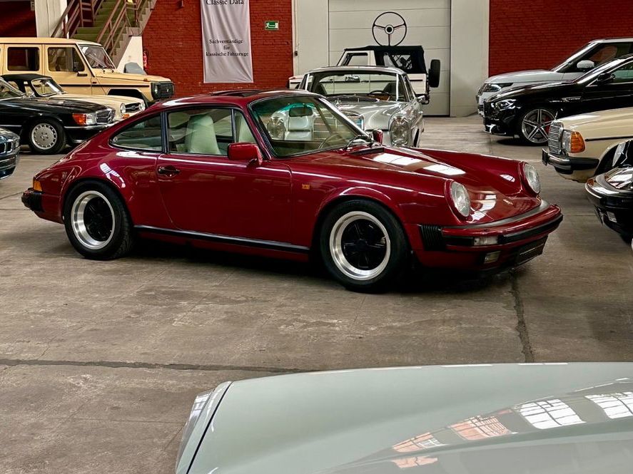 Fahrzeugabbildung Porsche 911 930 G 3.2 G50 BRD C00 Motor revidiert Sports
