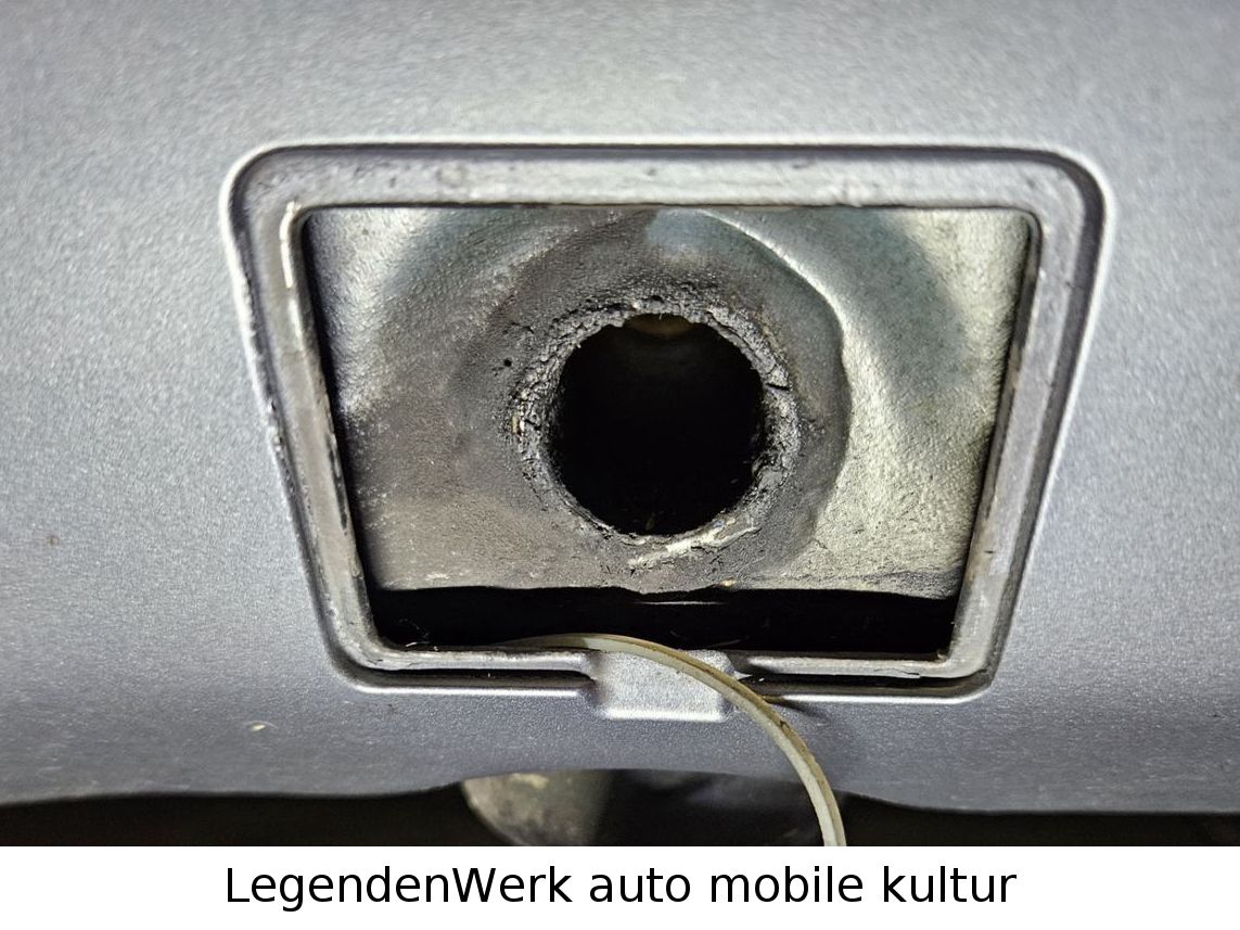 Fahrzeugabbildung Mercedes-Benz 230 CE W124 KLIMA LEDER ASD PERLMUTTGRAU 122