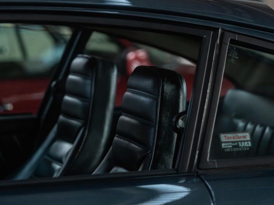 Fahrzeugabbildung Porsche 911 930 Turbo Schweiz Matching Motor 2025 revid.