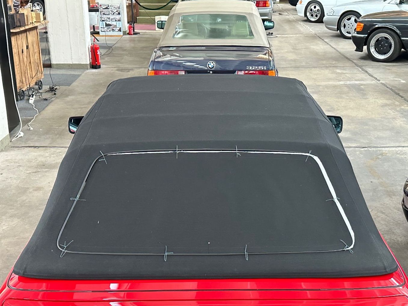 Fahrzeugabbildung BMW 320i E30 Cabriolet Schalter Verdeck nagelneu BRD