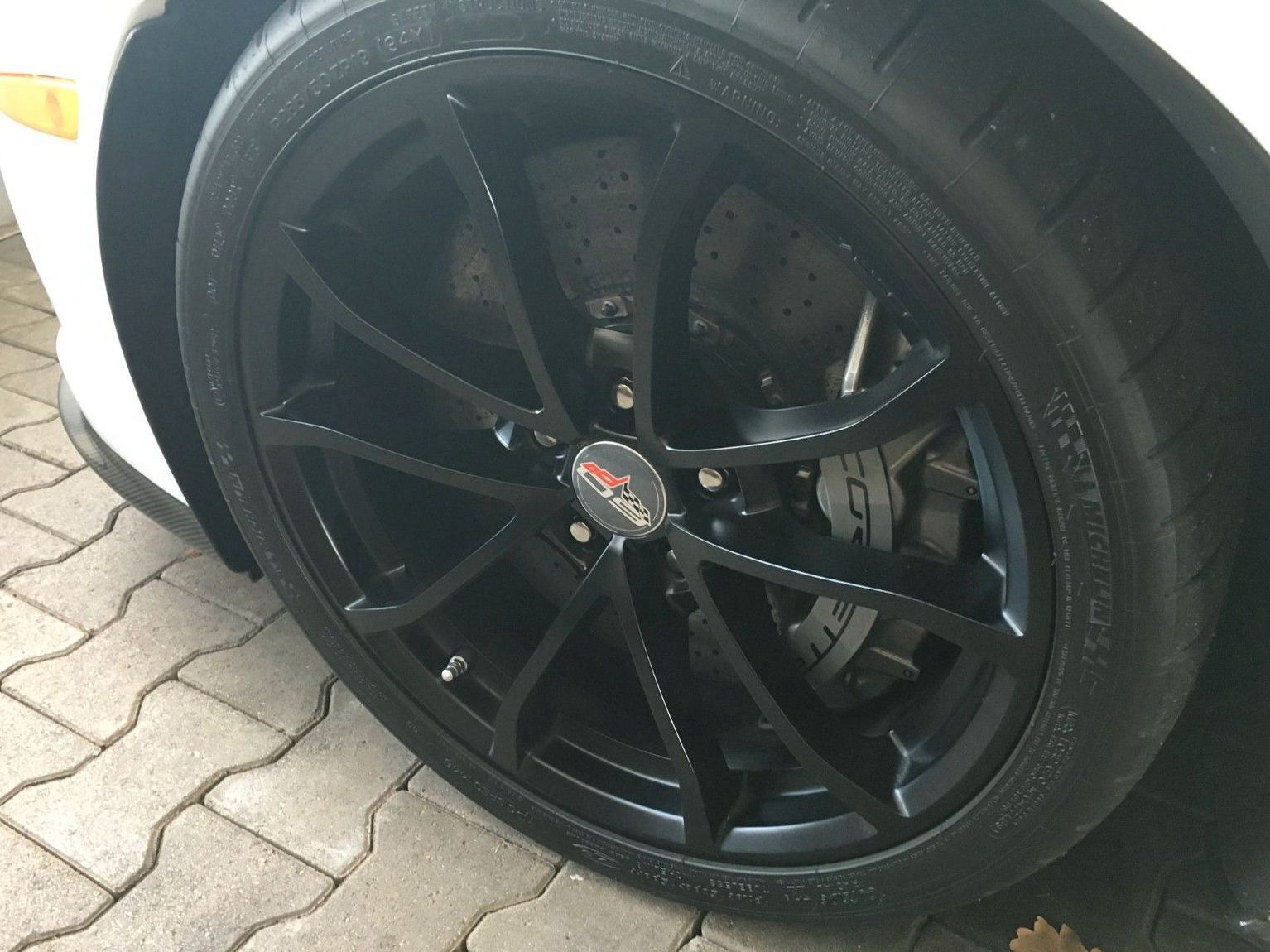 Fahrzeugabbildung Corvette ZR 1 60th ANNIVERSARY EDITION HIGH PERFORMANCE D