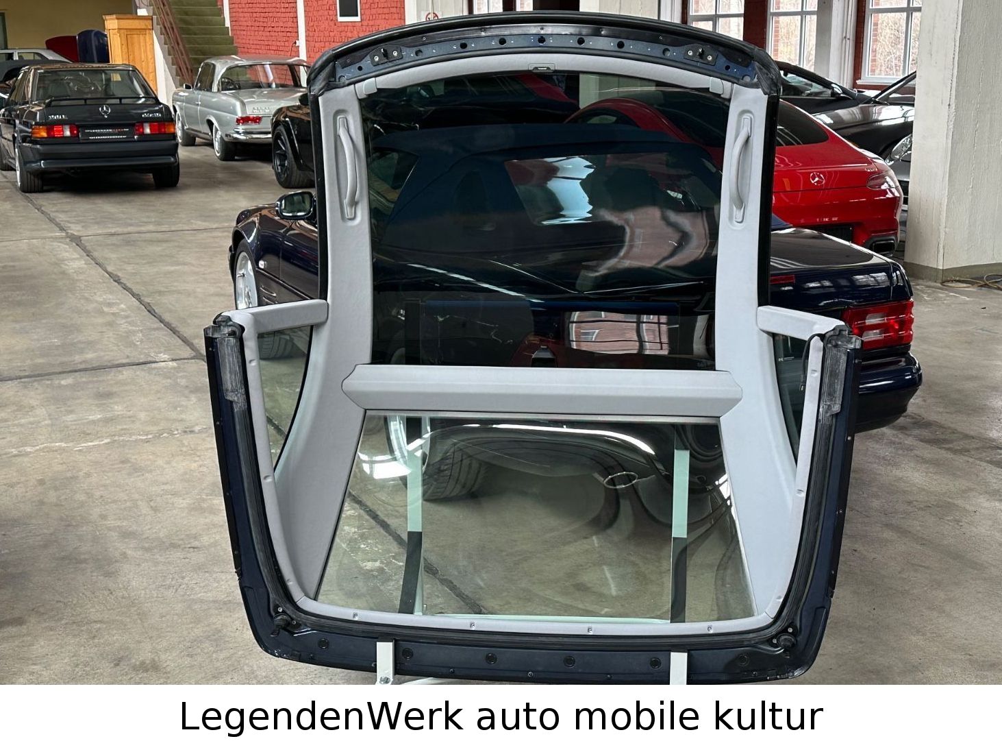 Fahrzeugabbildung Mercedes-Benz SL320 R129 2Hd. 1.Lack  Panorama AMG DESIGNO BRD