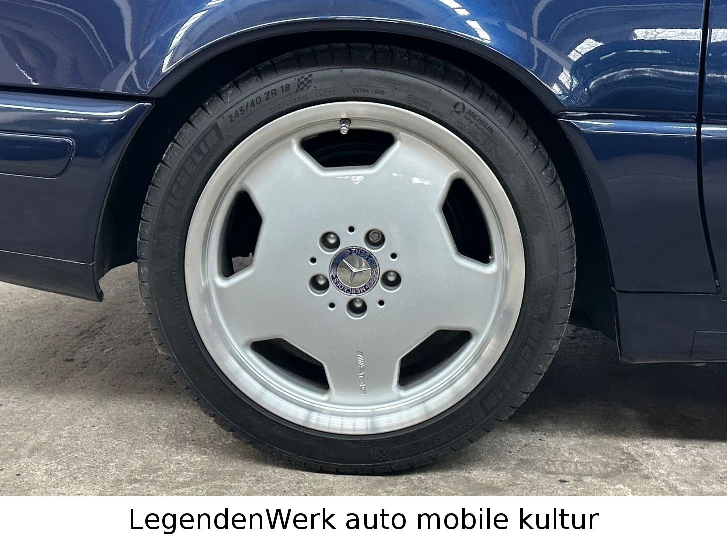 Fahrzeugabbildung Mercedes-Benz SL320 R129 2Hd. 1.Lack  Panorama AMG DESIGNO BRD