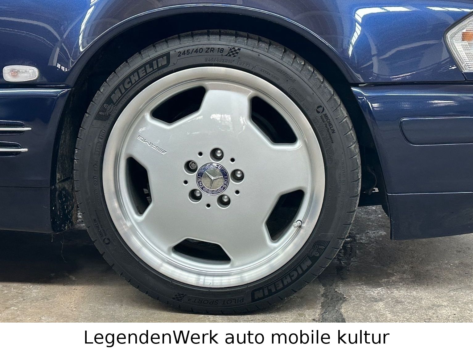 Fahrzeugabbildung Mercedes-Benz SL320 R129 2Hd. 1.Lack  Panorama AMG DESIGNO BRD