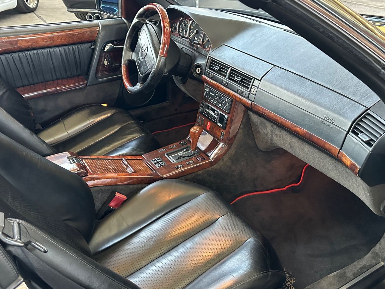 Fahrzeugabbildung Mercedes-Benz SL 320 R129 BRD VERDECK NEU REISERECHNER 18" Rf