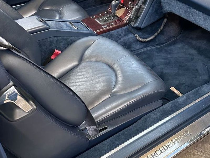 Fahrzeugabbildung Mercedes-Benz SL 320 DEUTSCH 2.Hd. PANORAMA GLASDACH MB Scheck