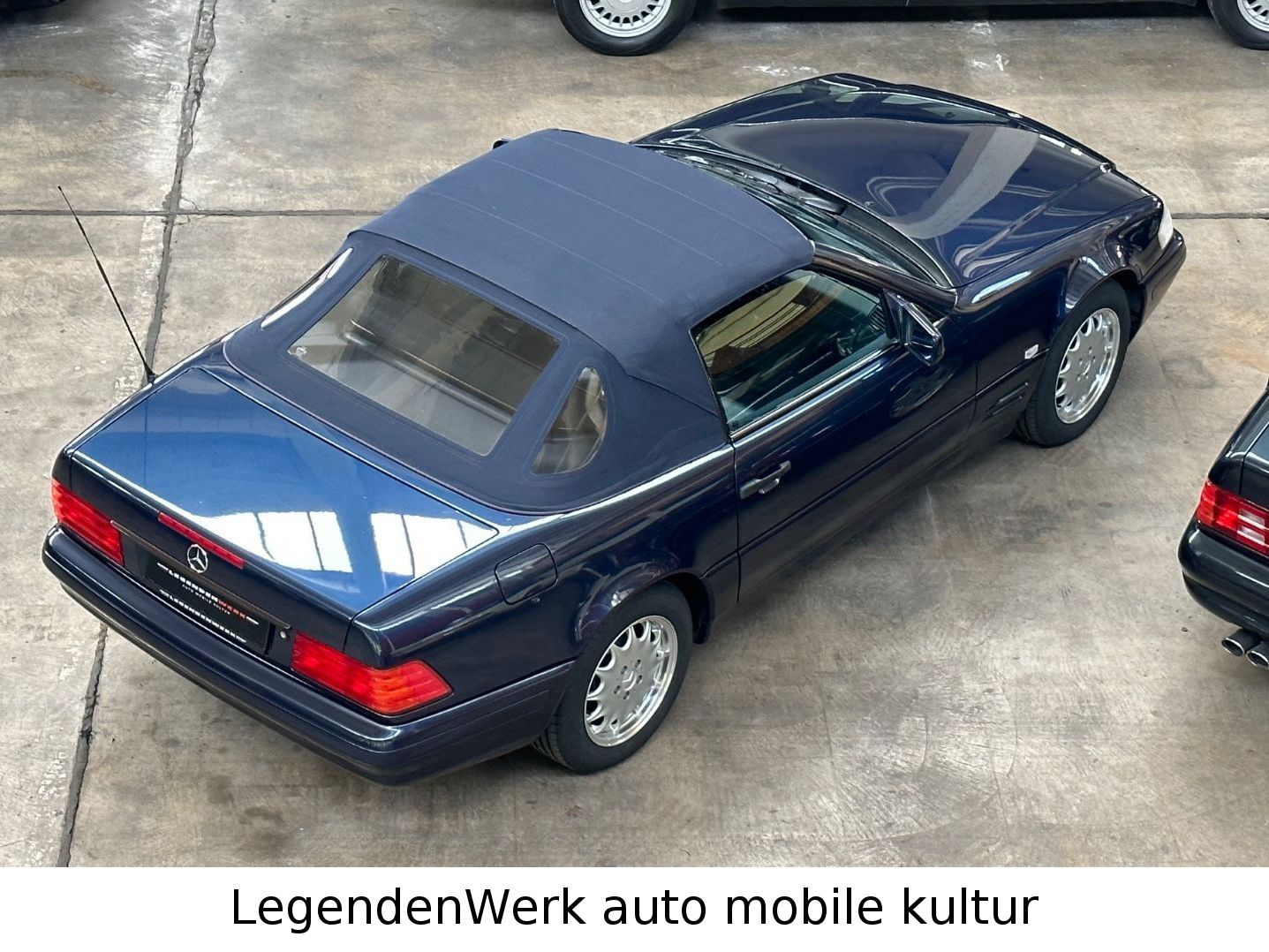 Fahrzeugabbildung Mercedes-Benz SL 320 DEUTSCH 2.Hd. PANORAMA GLASDACH MB Scheck