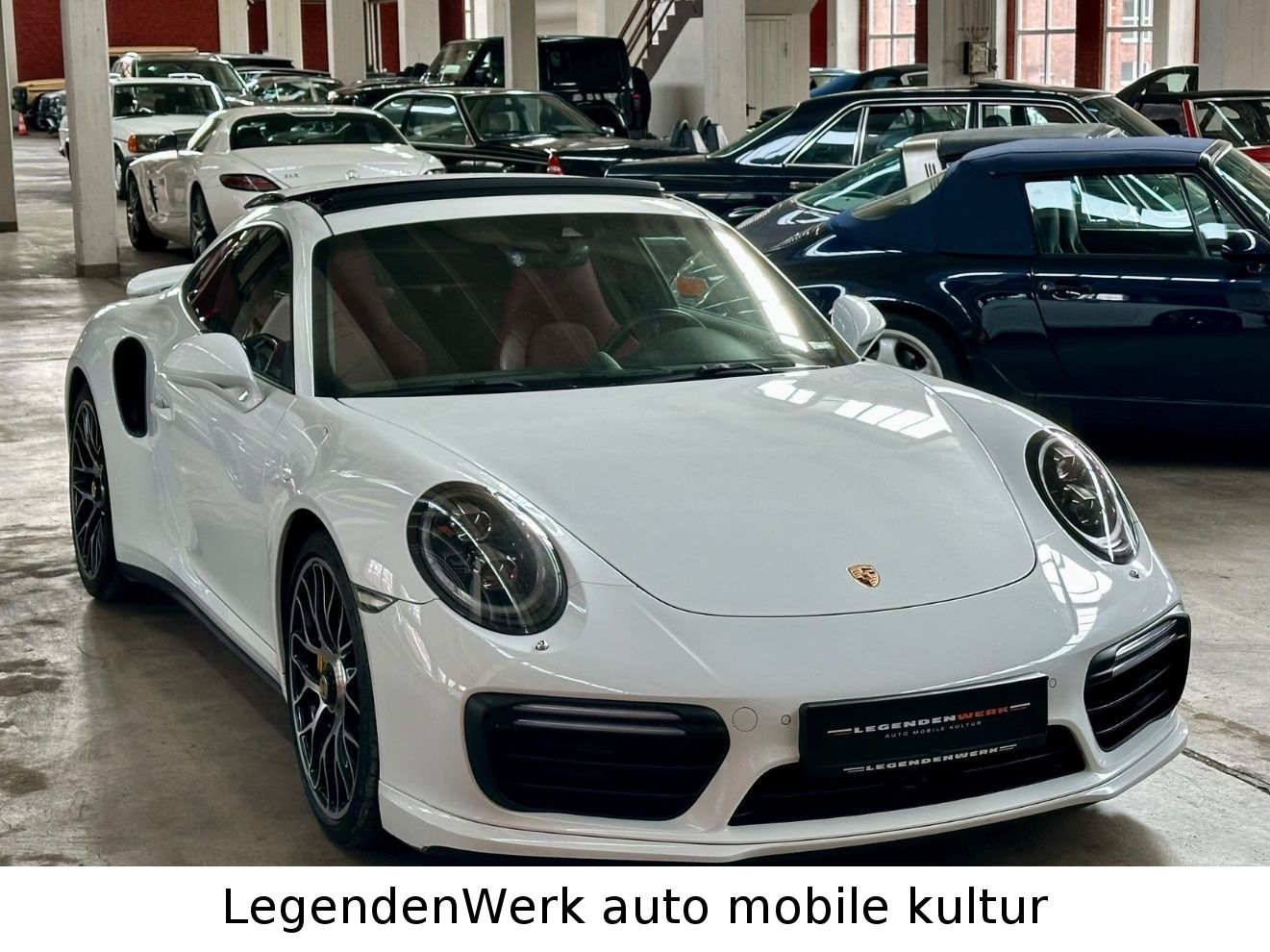 Fahrzeugabbildung Porsche 911 991.2 Turbo S SPORT CHRONO LED CARBON APPROV