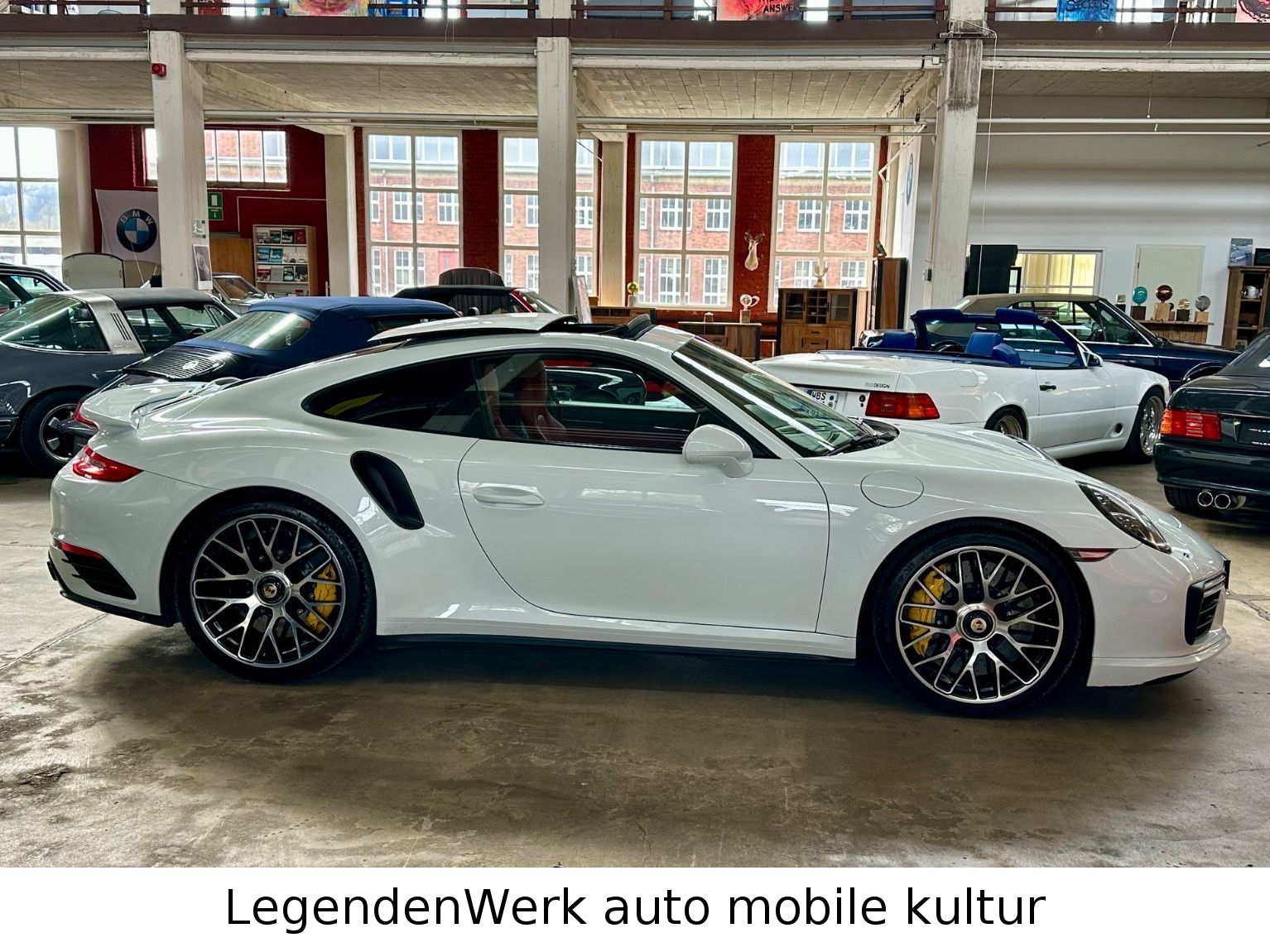 Fahrzeugabbildung Porsche 911 991.2 Turbo S SPORT CHRONO LED CARBON APPROV