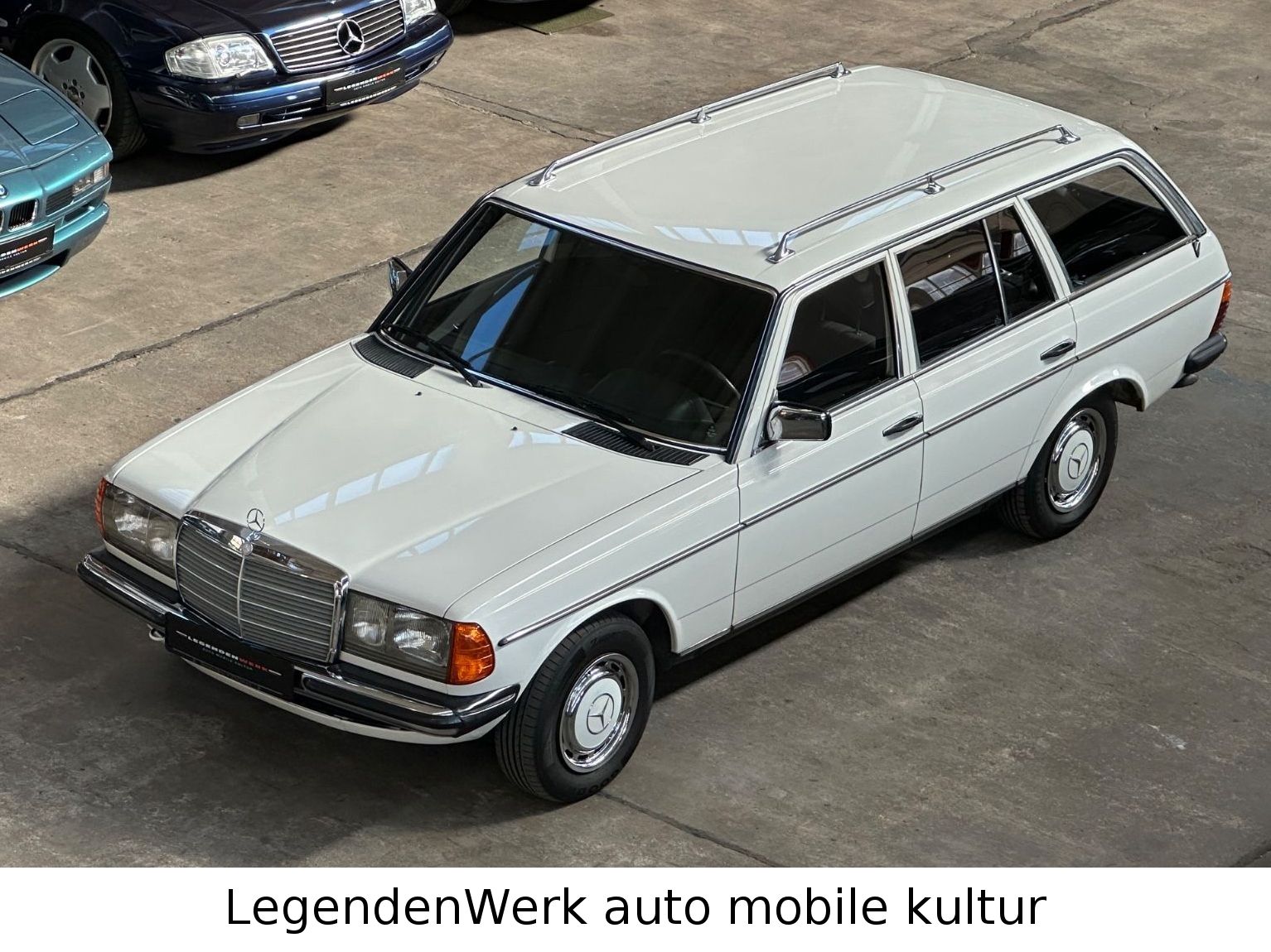 Fahrzeugabbildung Mercedes-Benz 200T S123 W Erstlack Ungeschweißt BRD Scheckheft