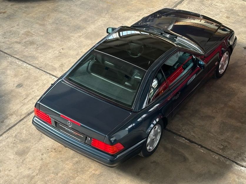 Fahrzeugabbildung Mercedes-Benz SL280 DEUTSCH 1. Lack PANORAMA GLASDACH MBScheck