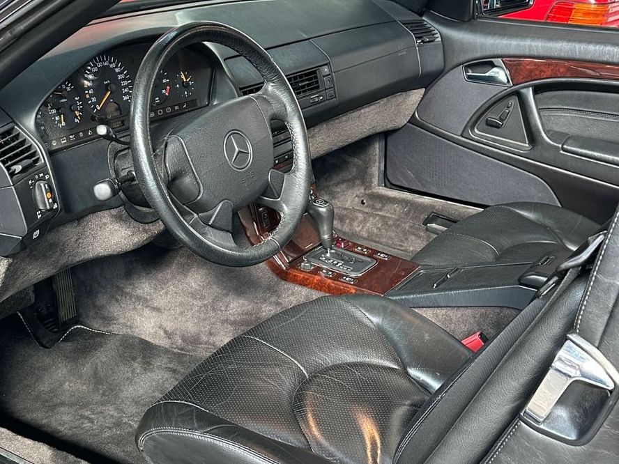 Fahrzeugabbildung Mercedes-Benz SL280 DEUTSCH 1. Lack PANORAMA GLASDACH MBScheck
