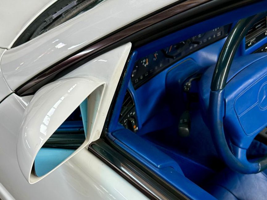 Fahrzeugabbildung Mercedes-Benz SL 500 FAB DESIGN UNIKAT SHOW CAR GENF 1995 H-ZL