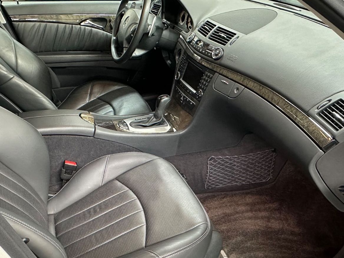 Fahrzeugabbildung Mercedes-Benz E55 AMG T-S211 Wie JAHRESWAGEN MB-Garantie 1Lack