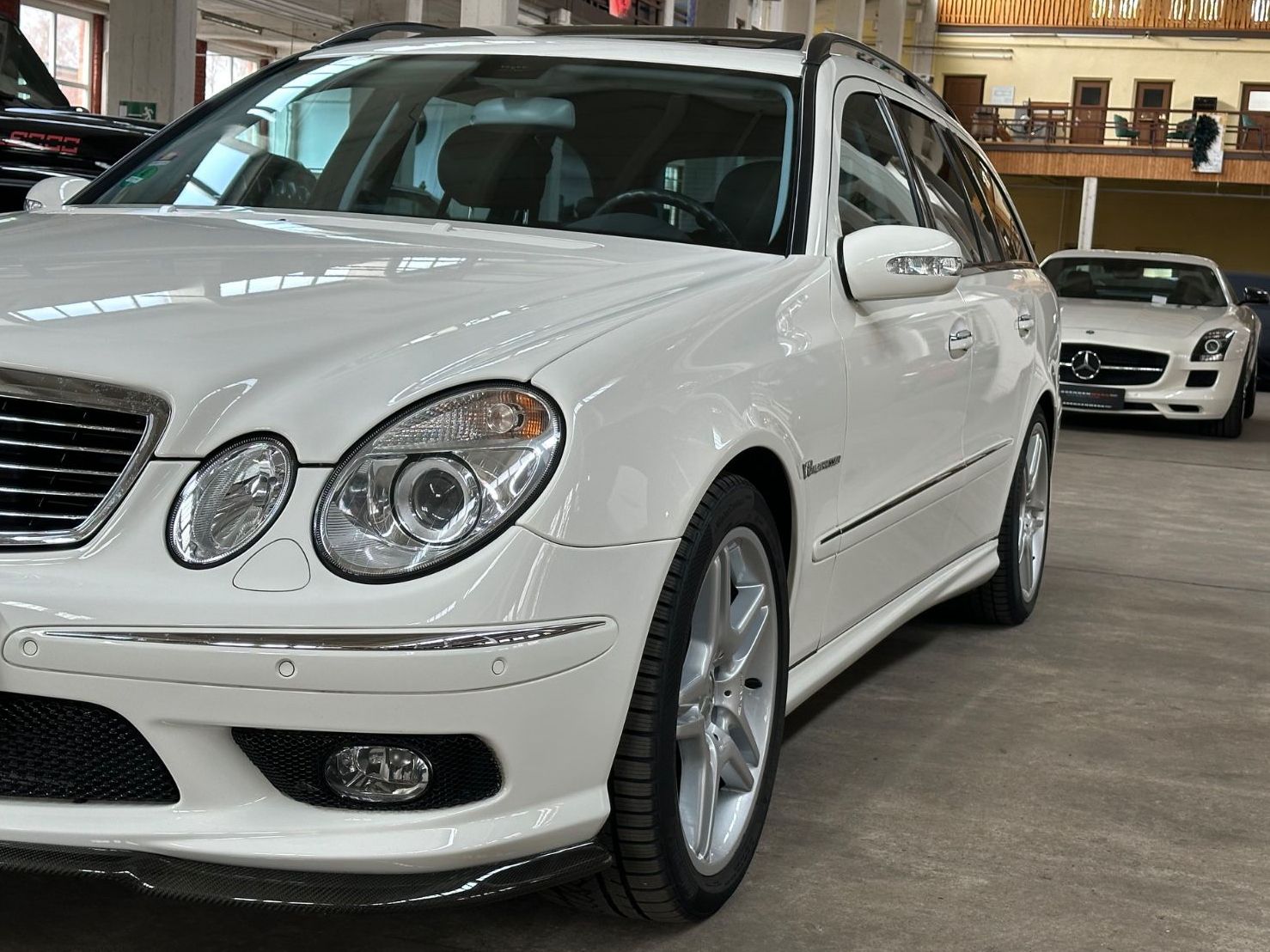 Fahrzeugabbildung Mercedes-Benz E55 AMG T-S211 Wie JAHRESWAGEN MB-Garantie 1Lack