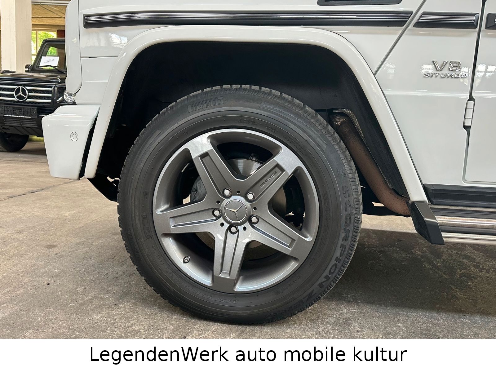 Fahrzeugabbildung Mercedes-Benz G 500 W463 SPORT PAKET+AUSPUFF DESIGNO 2. Hd.