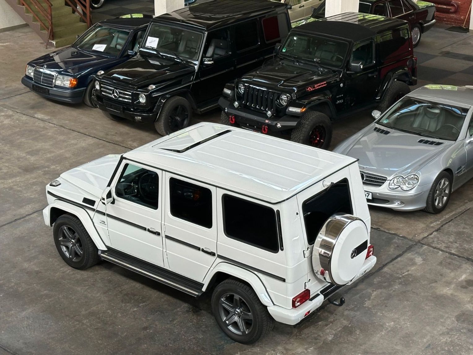 Fahrzeugabbildung Mercedes-Benz G 500 W463 SPORT PAKET+AUSPUFF DESIGNO 2. Hd.