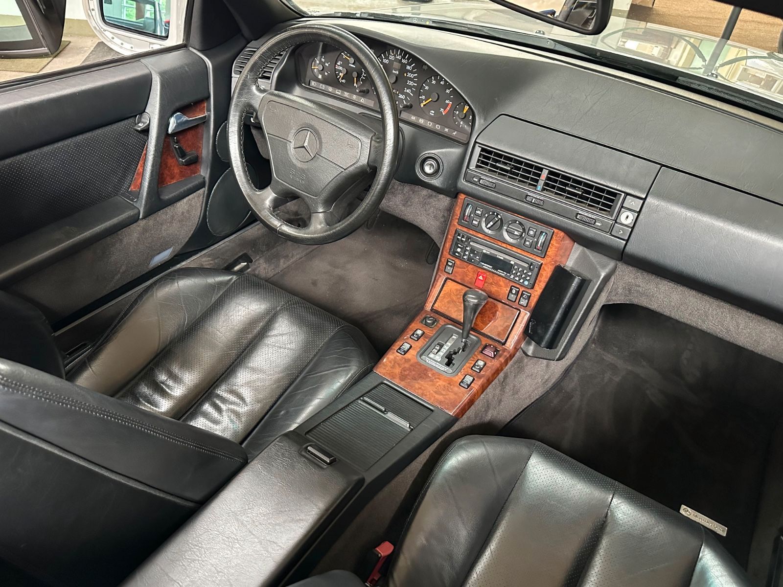 Fahrzeugabbildung Mercedes-Benz 500SL R129 AMG ab Werk 1.Hd bis 2025 Deutschland