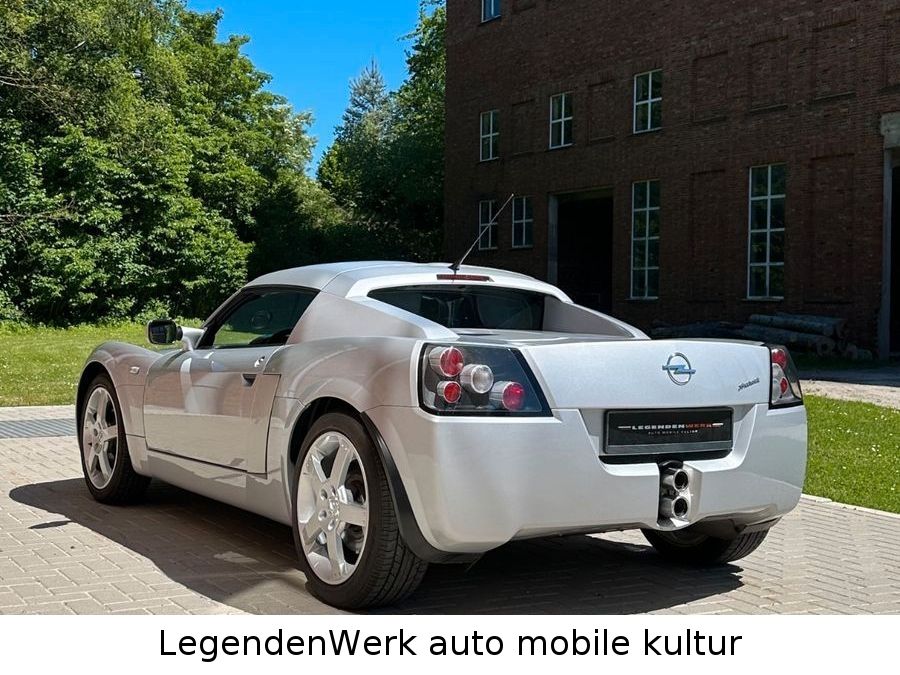Fahrzeugabbildung Opel Speedster 2.2 JAHRESWAGENZUSTAND 20 J. in 1. Hd.