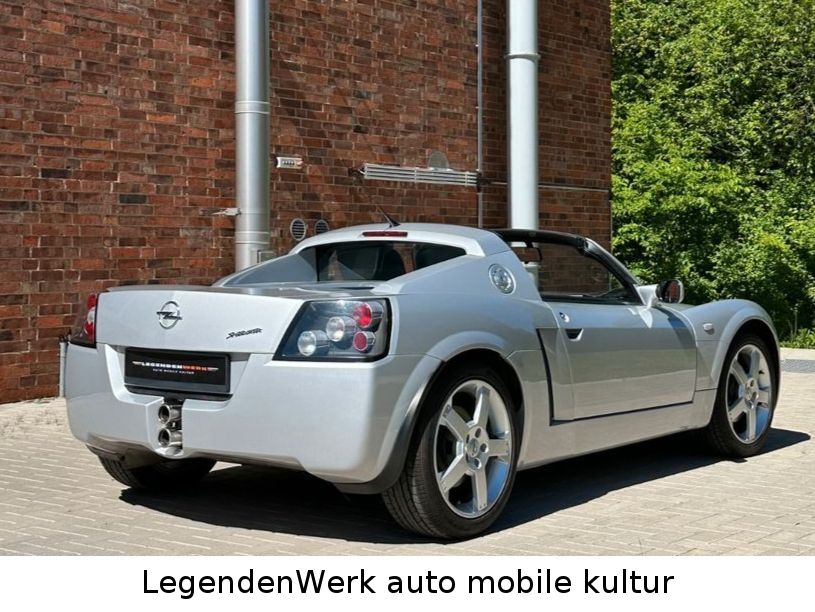 Fahrzeugabbildung Opel Speedster 2.2 JAHRESWAGENZUSTAND 20 J. in 1. Hd.