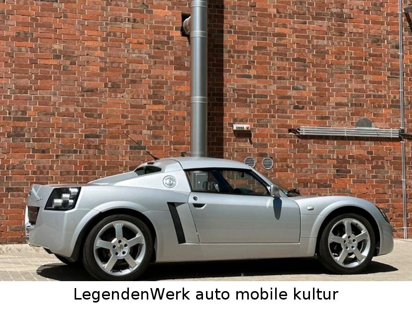 Fahrzeugabbildung Opel Speedster 2.2 JAHRESWAGENZUSTAND 20 J. in 1. Hd.