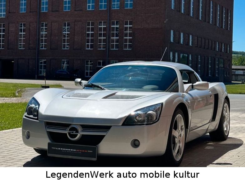 Fahrzeugabbildung Opel Speedster 2.2 JAHRESWAGENZUSTAND 20 J. in 1. Hd.
