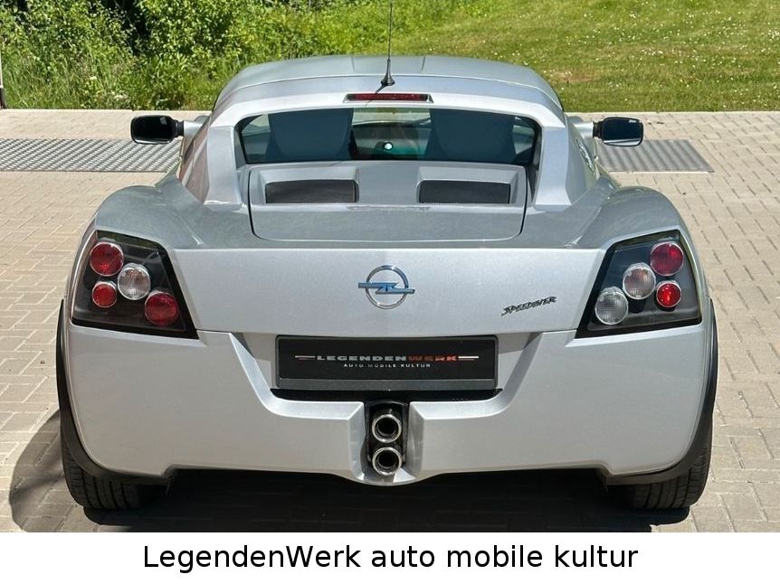 Fahrzeugabbildung Opel Speedster 2.2 JAHRESWAGENZUSTAND 20 J. in 1. Hd.