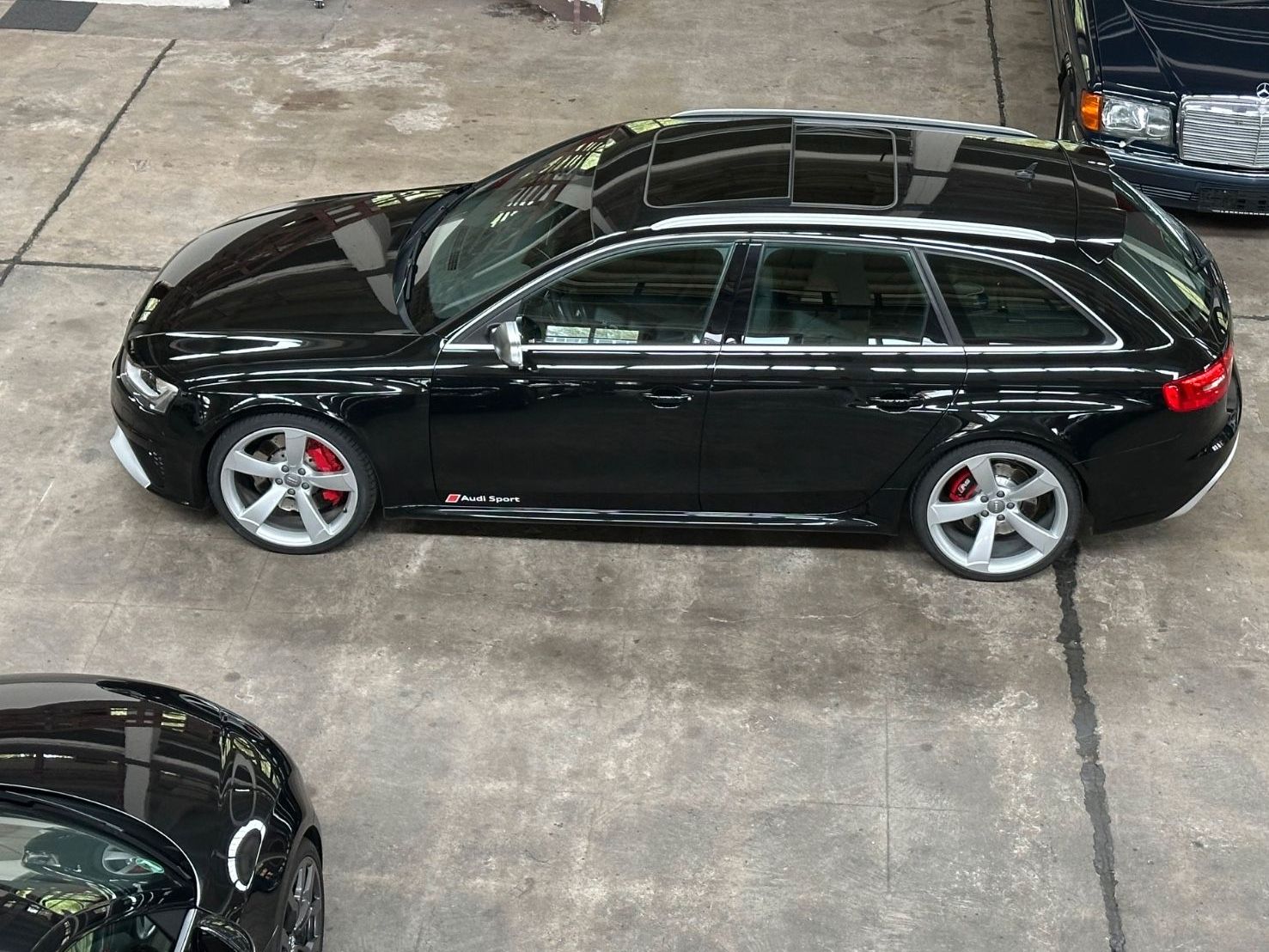 Fahrzeugabbildung Audi RS4 B8 Avant 4.2 FSI SERVICE/BREMSEN/REIFEN neu!