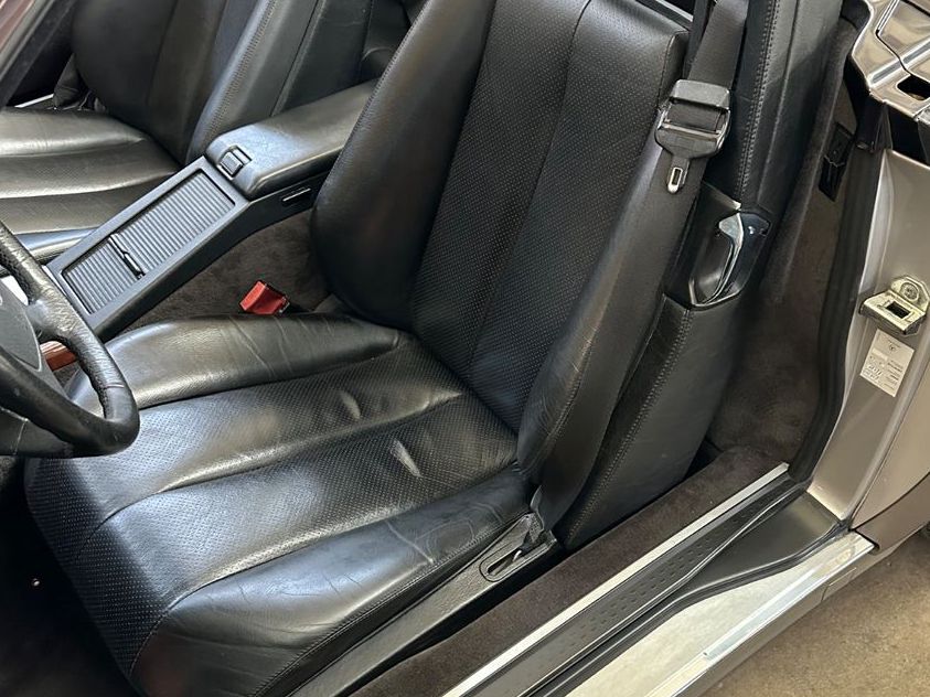 Fahrzeugabbildung Mercedes-Benz SL 320 R129 BRD 1.Lack 4-Sitze MB SERVICE neu