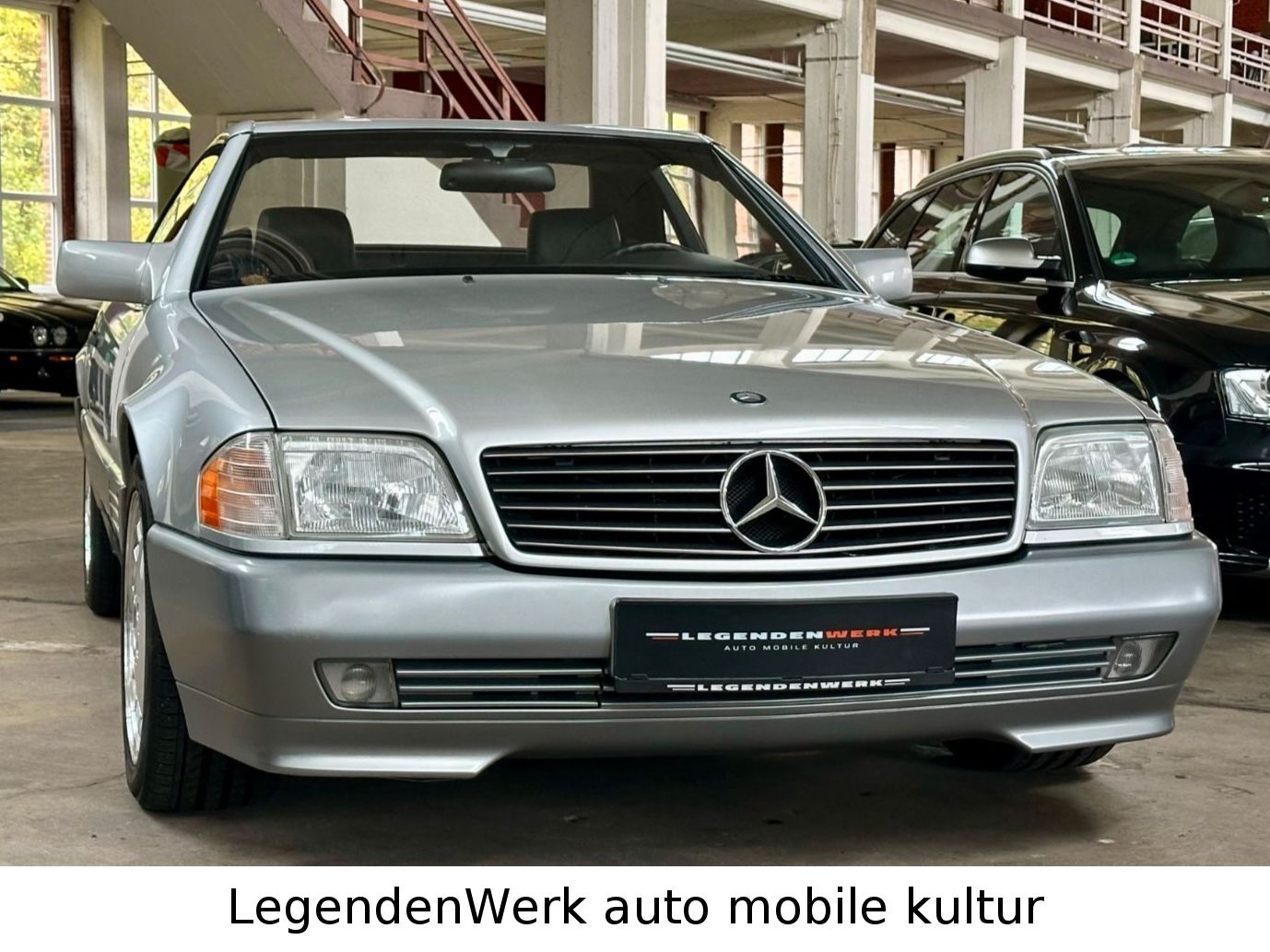 Fahrzeugabbildung Mercedes-Benz SL 320 R129 BRD 1.Lack 4-Sitze MB SERVICE neu