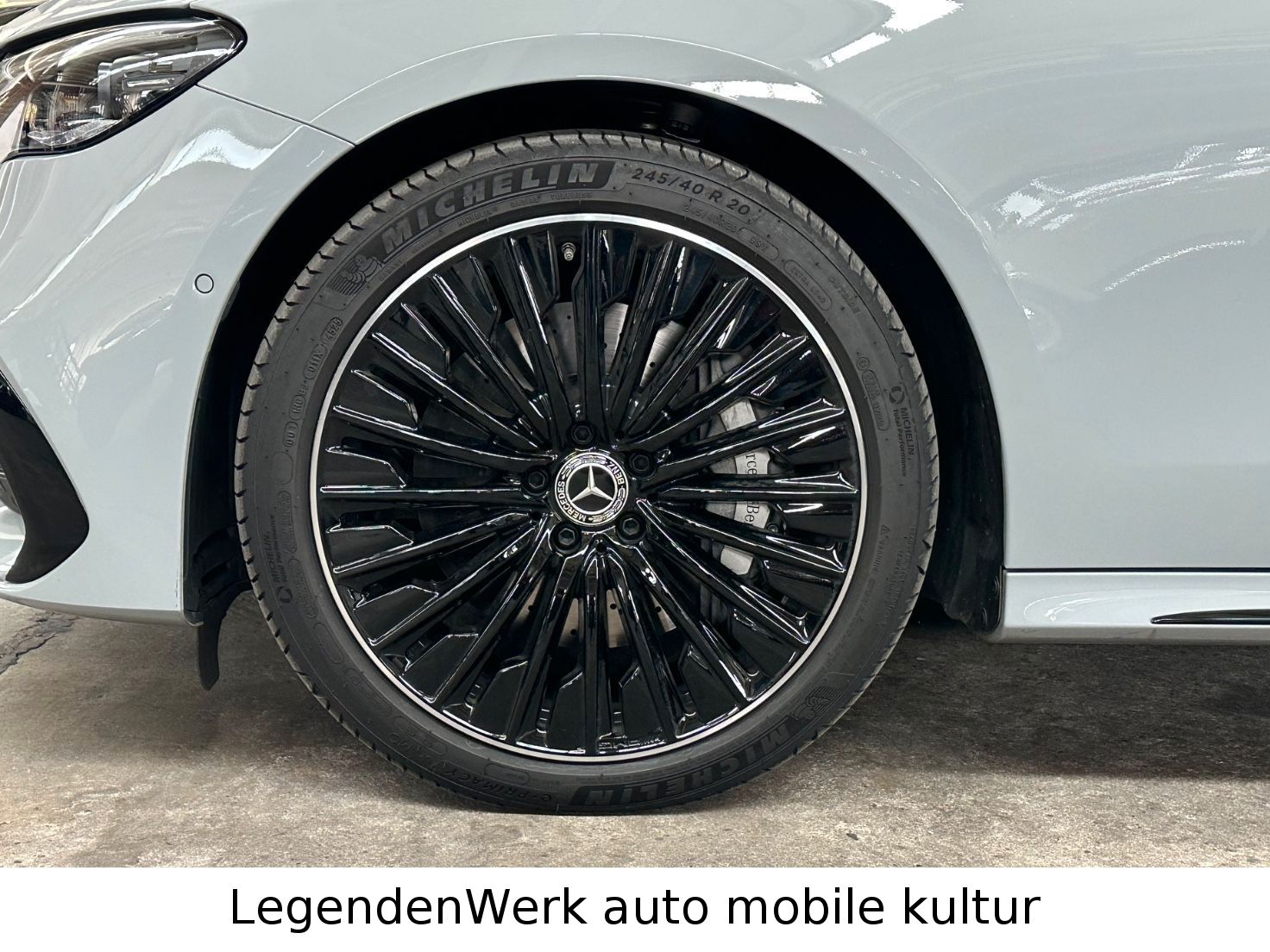 Fahrzeugabbildung Mercedes-Benz E 450 d T 4Matic AMG Line Premium Plus LP121.000