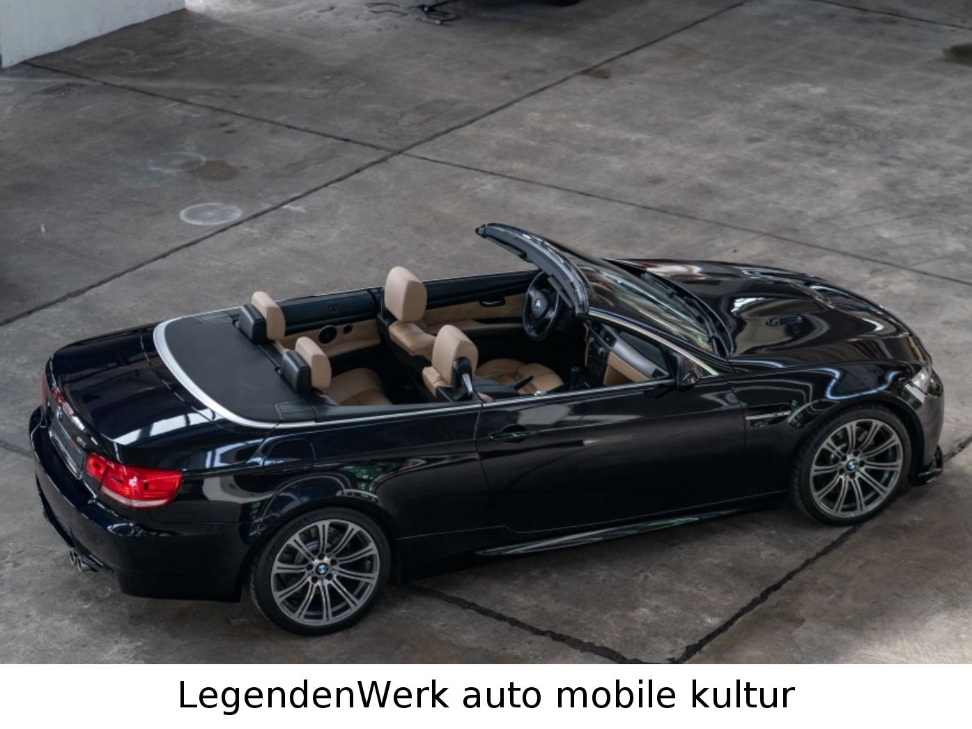 Fahrzeugabbildung BMW M3 E93 M3 V8 Cabrio SCHALTER Deutsch Scheckheft