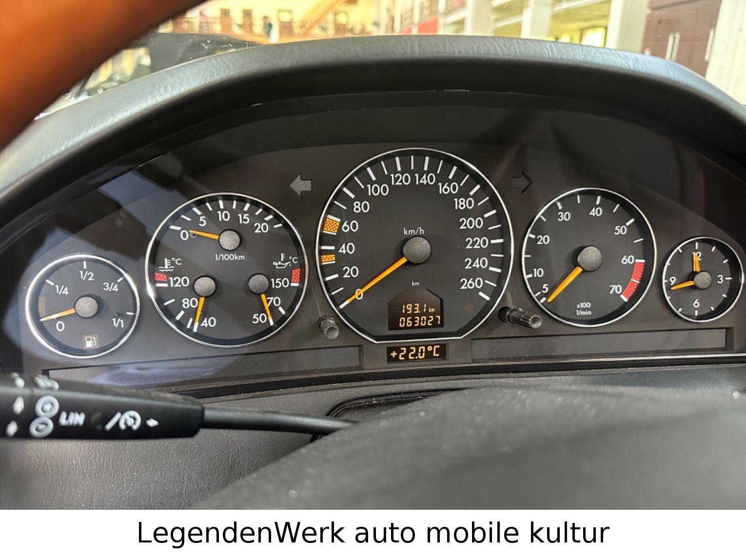 Fahrzeugabbildung Mercedes-Benz SL 320 Deutschland 1 der letzten 200 SL R129 !!!