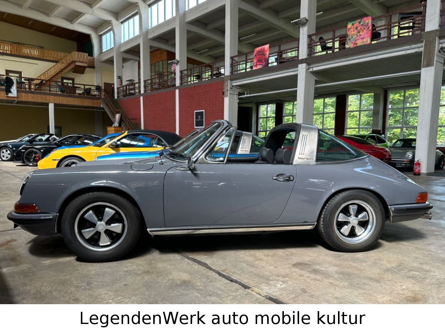 Fahrzeugabbildung Porsche 911 2.4 S, TARGA Deutsch MATCHING RESTAURIERT