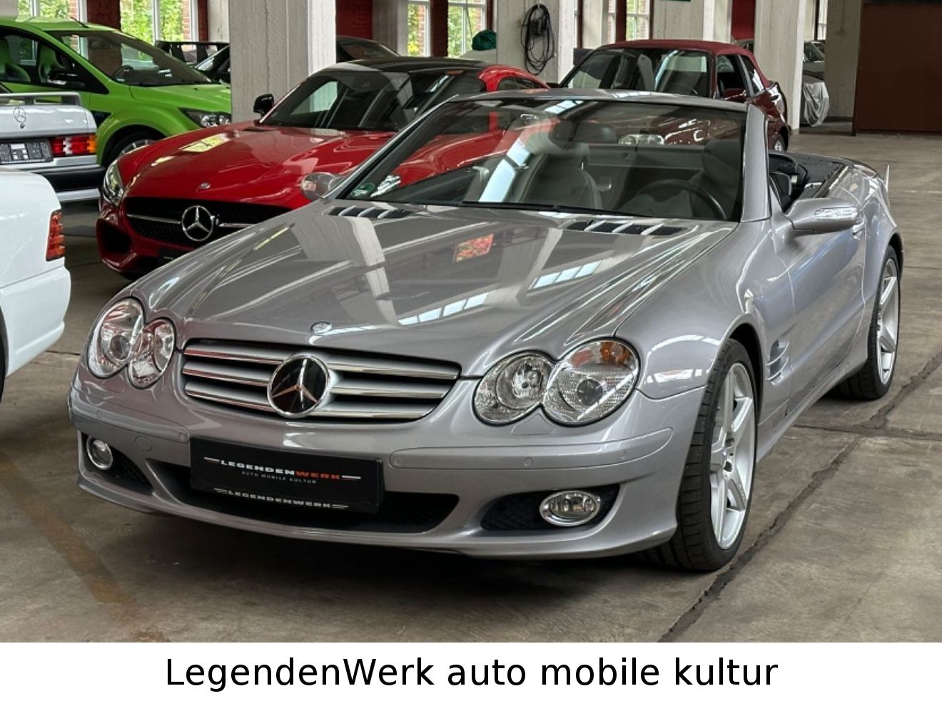 Fahrzeugabbildung Mercedes-Benz SL500 5.5L  AMG R230 Exclusiv Sonderf. Deutschl.